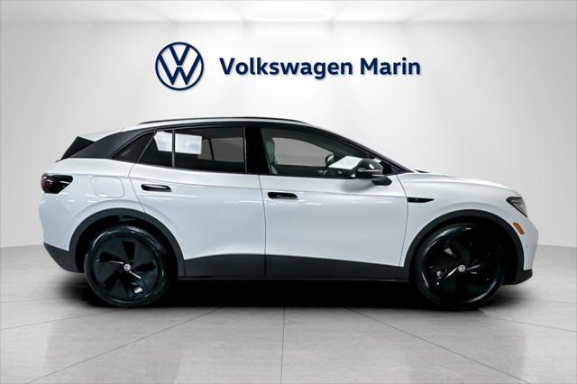 new 2025 Volkswagen ID.4 car, priced at $45,705