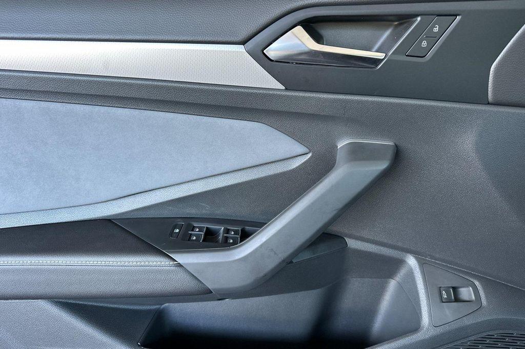 new 2025 Volkswagen Jetta car, priced at $26,526