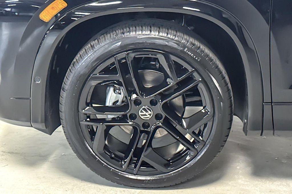 new 2026 Volkswagen Tiguan car, priced at $38,720