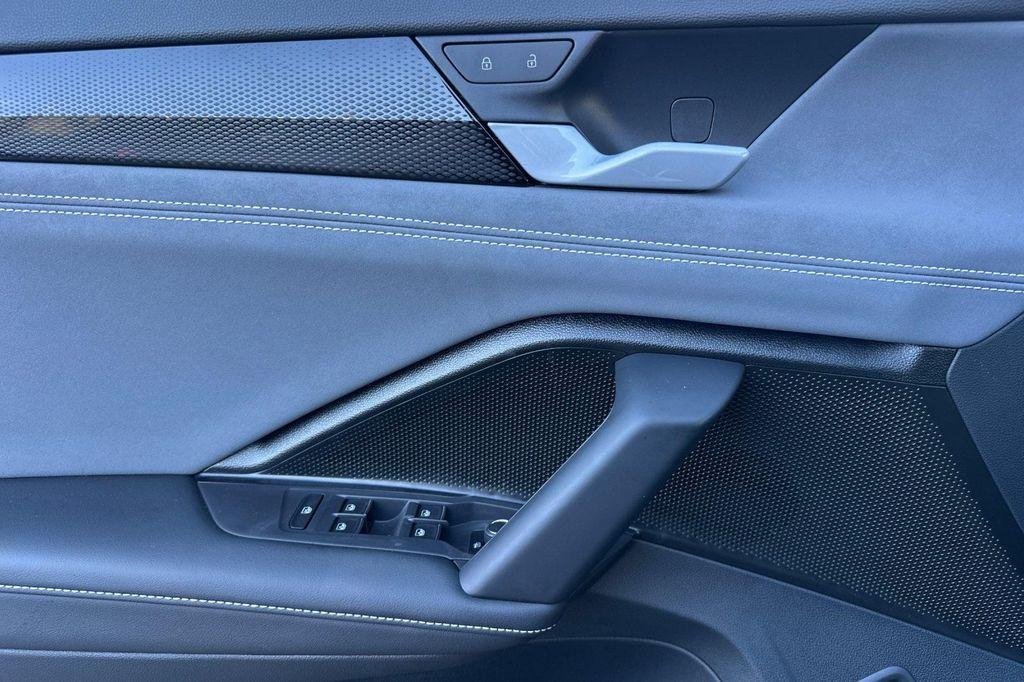 new 2026 Volkswagen Tiguan car, priced at $38,720