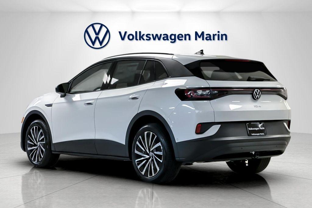 new 2025 Volkswagen ID.4 car, priced at $43,011