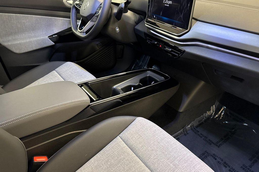 new 2025 Volkswagen ID.4 car, priced at $43,011