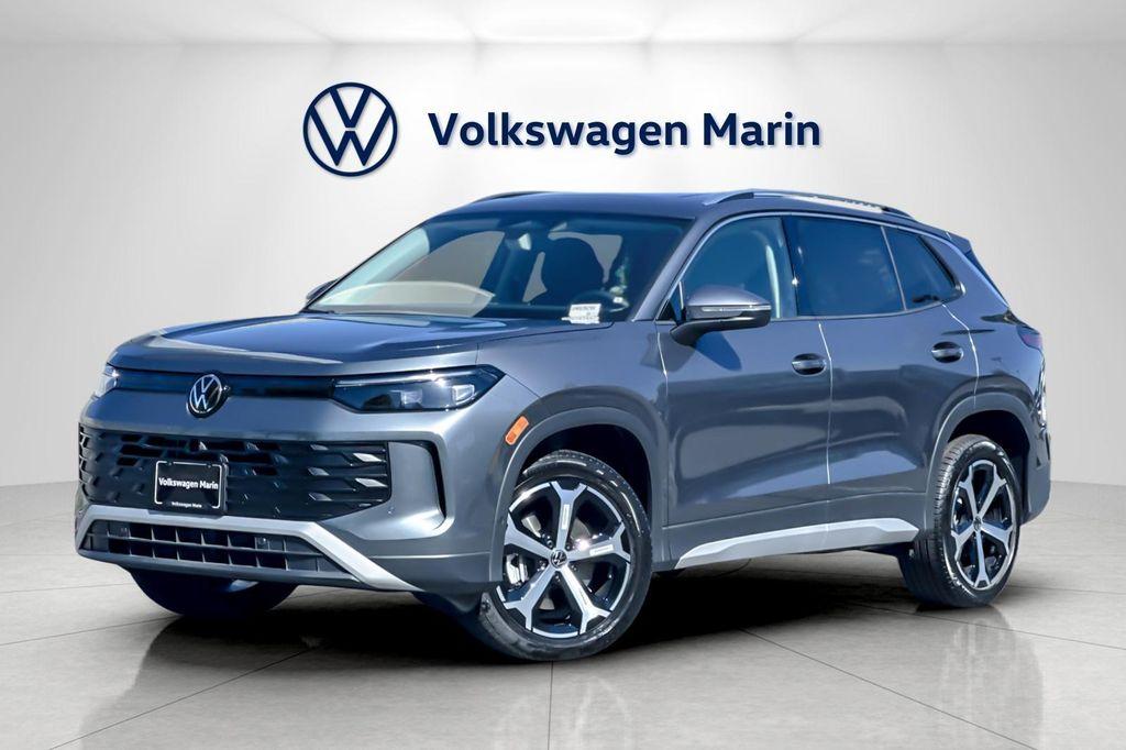 new 2025 Volkswagen Tiguan car, priced at $33,017