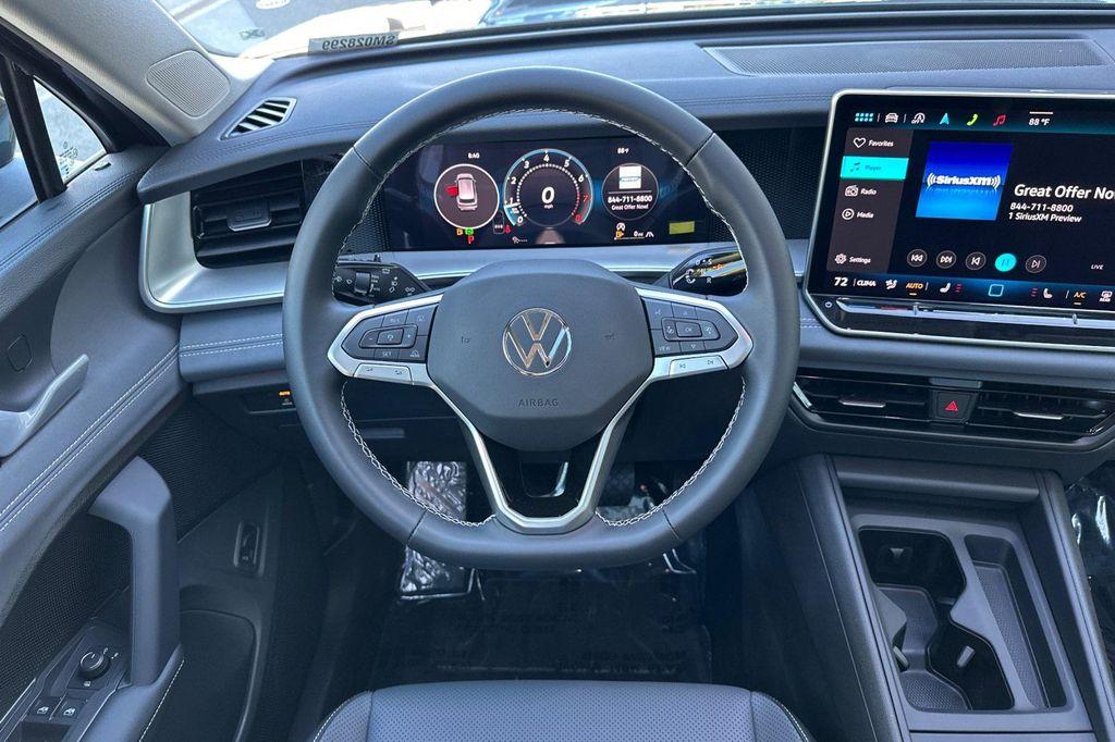new 2025 Volkswagen Tiguan car, priced at $33,017