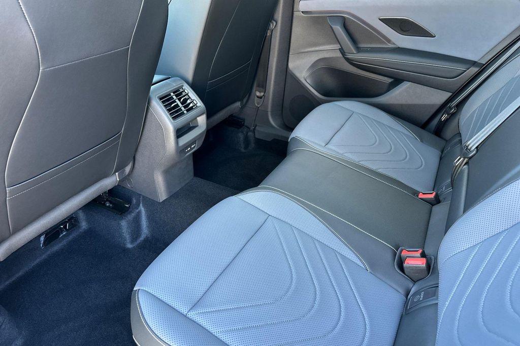 new 2025 Volkswagen Tiguan car, priced at $33,017