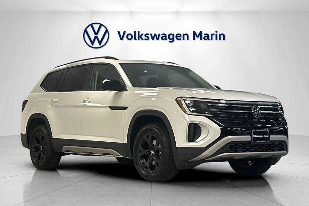 new 2025 Volkswagen Atlas car, priced at $46,115