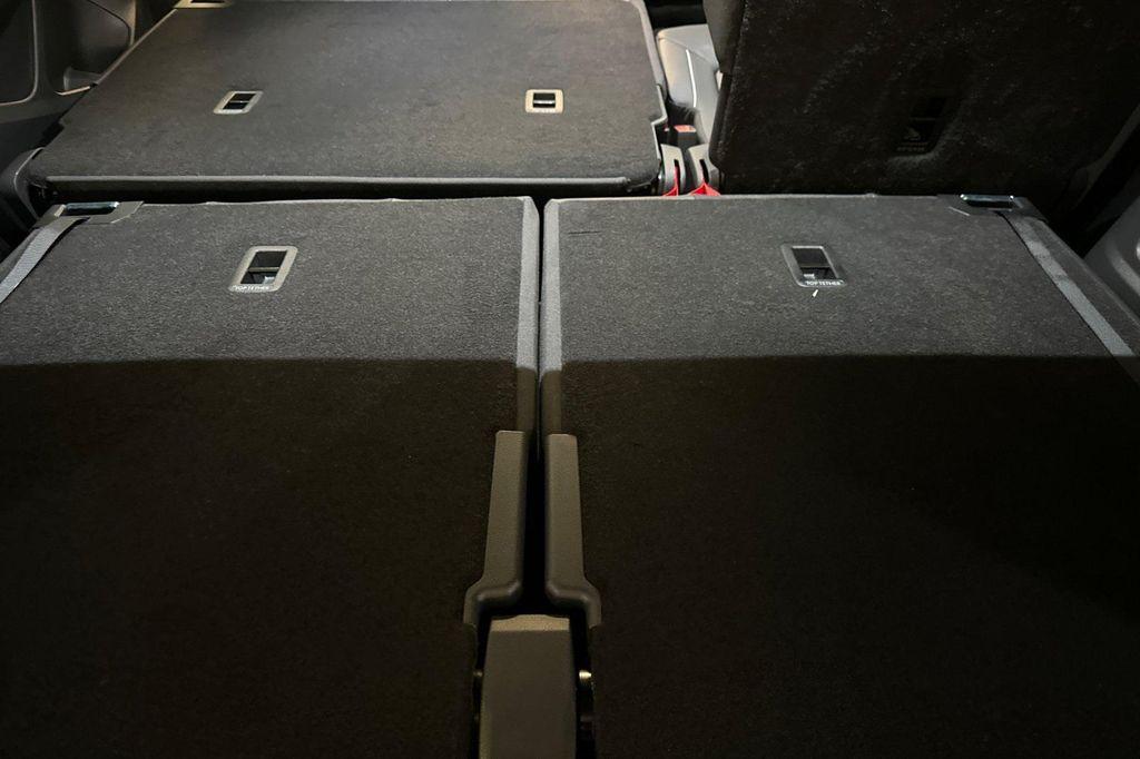 new 2025 Volkswagen Atlas car, priced at $46,115