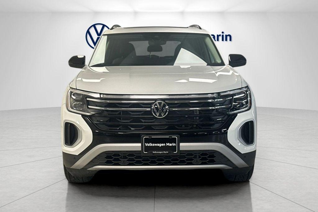 new 2025 Volkswagen Atlas car, priced at $46,115