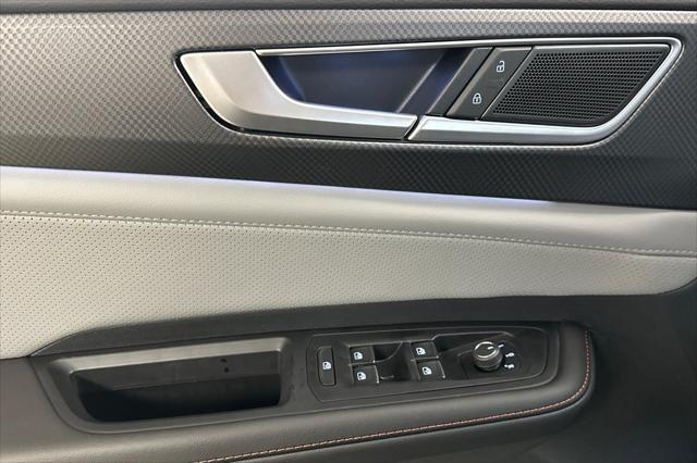 new 2025 Volkswagen Atlas car, priced at $45,115