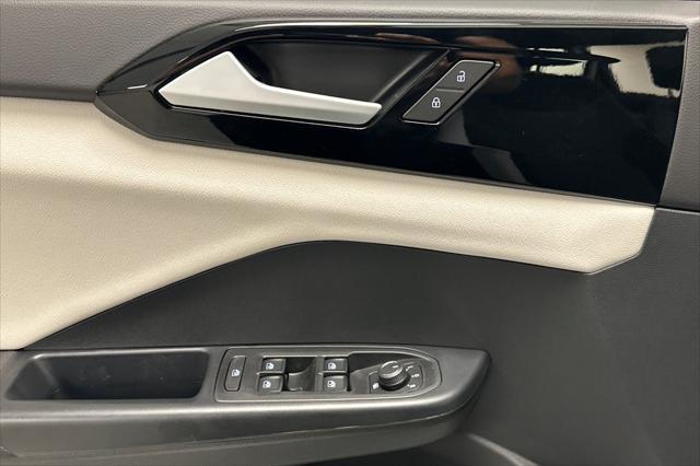 new 2025 Volkswagen Taos car, priced at $26,711