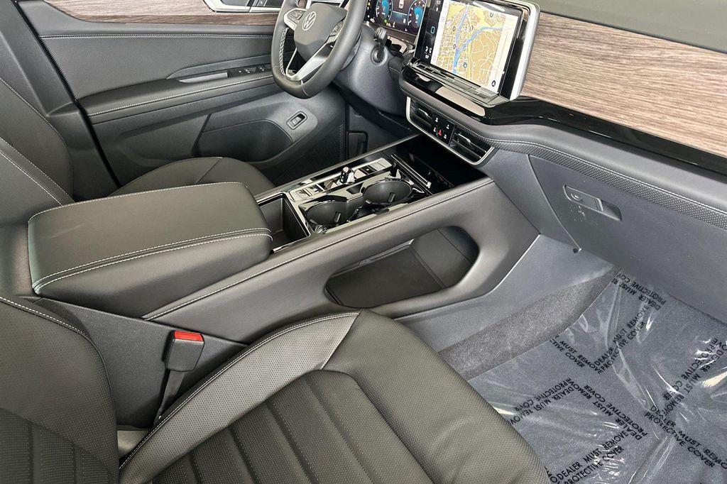 new 2026 Volkswagen Atlas car, priced at $52,339