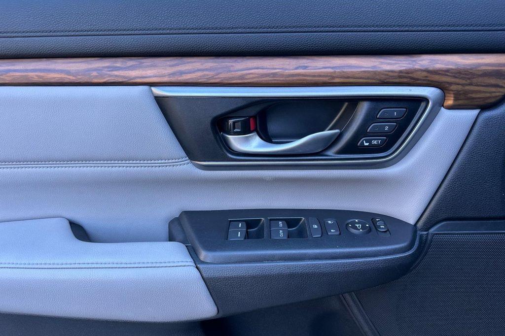 used 2018 Honda CR-V car, priced at $23,325