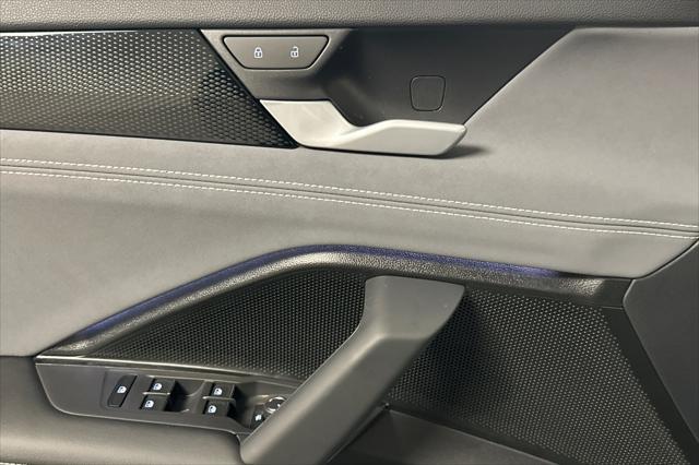 new 2025 Volkswagen Tiguan car, priced at $33,413