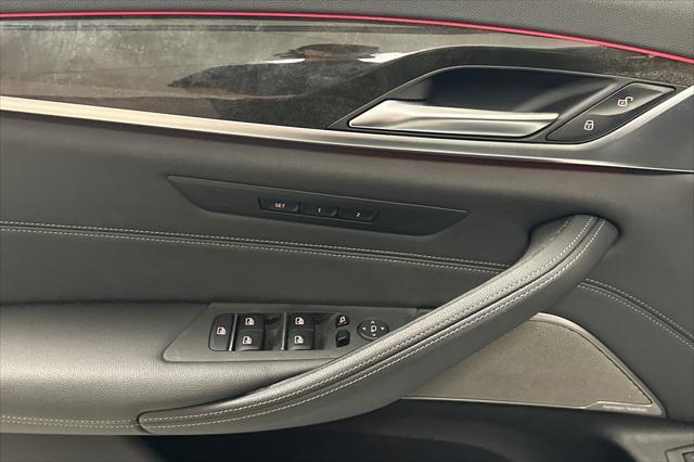 used 2022 BMW 540 car, priced at $40,000