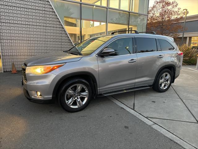 used 2016 Toyota Highlander car, priced at $23,348