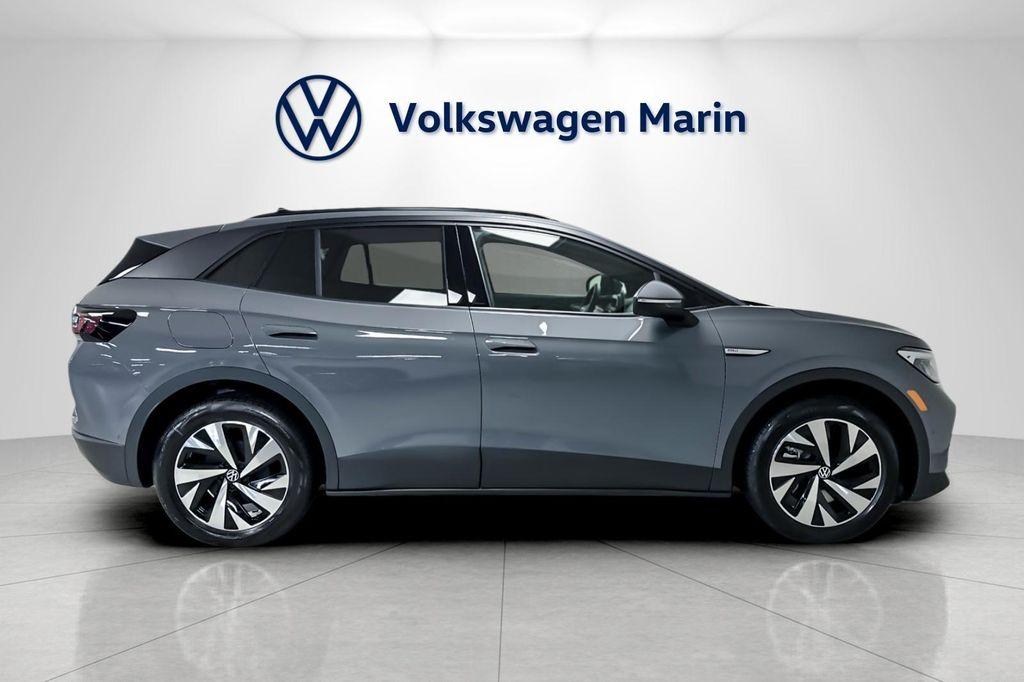 new 2025 Volkswagen ID.4 car, priced at $39,345