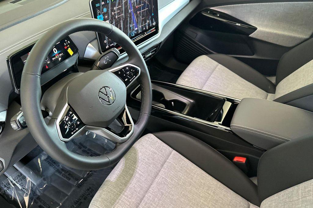 new 2025 Volkswagen ID.4 car, priced at $39,345