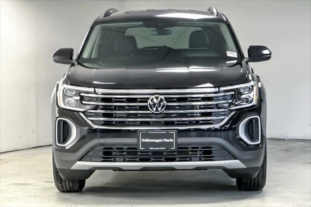 new 2025 Volkswagen Atlas car, priced at $40,204