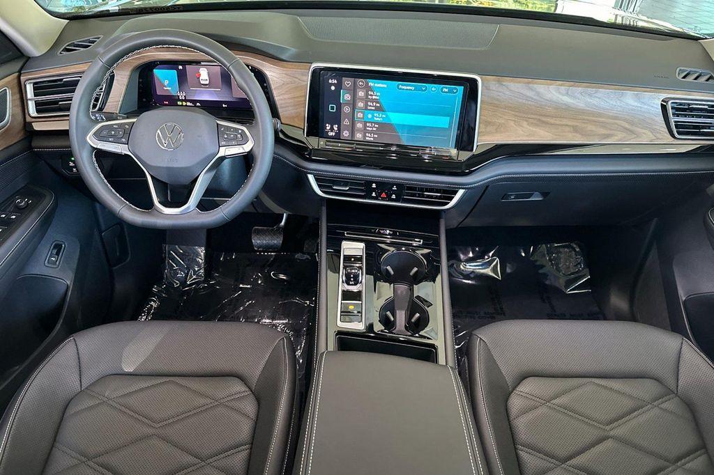 new 2026 Volkswagen Atlas car, priced at $49,530
