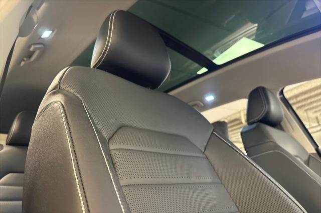 new 2025 Volkswagen Atlas car, priced at $45,365