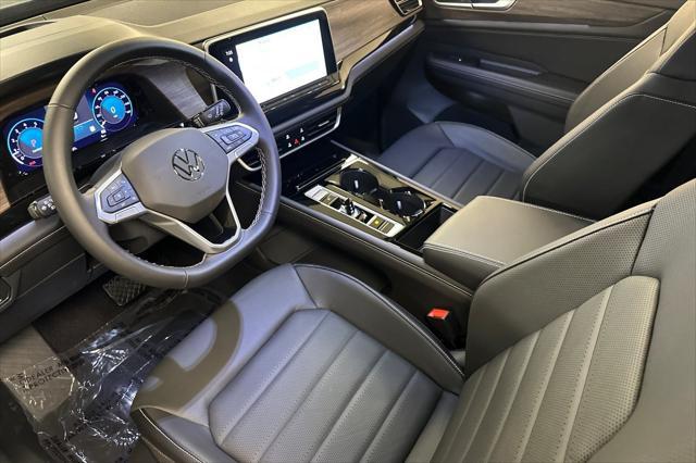 new 2025 Volkswagen Atlas car, priced at $45,365