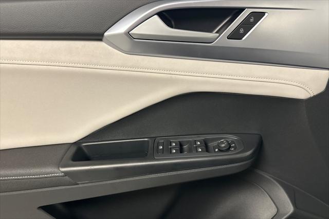 new 2025 Volkswagen Taos car, priced at $30,885