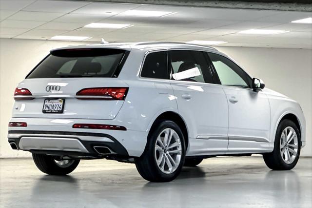 used 2025 Audi Q7 car, priced at $58,788