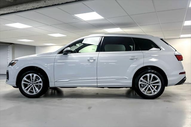 used 2025 Audi Q7 car, priced at $58,788