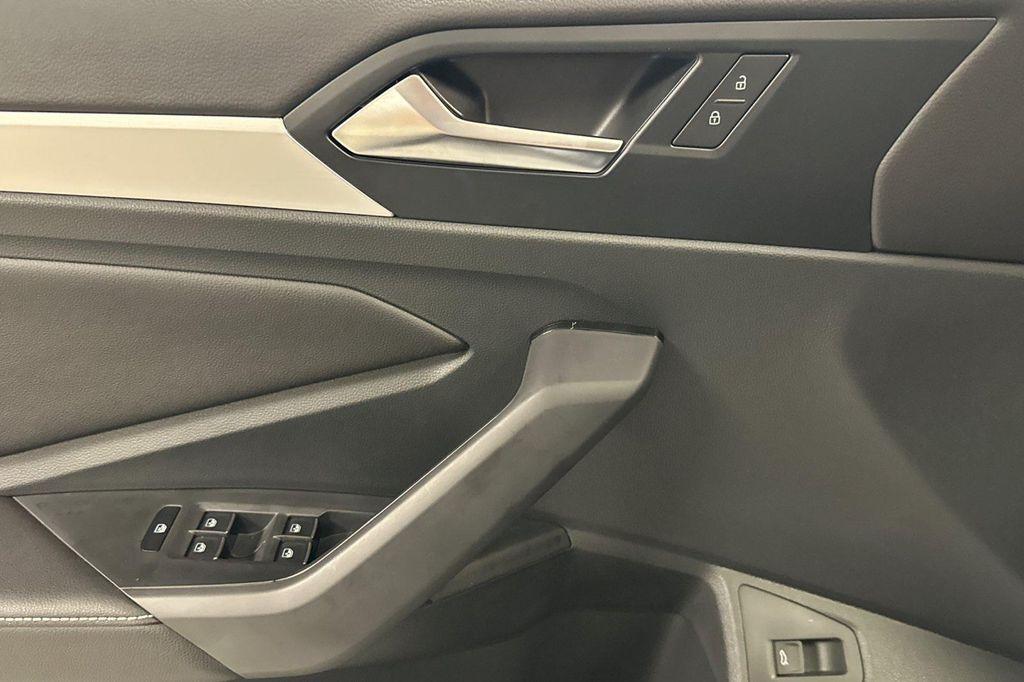 new 2025 Volkswagen Jetta car, priced at $21,797