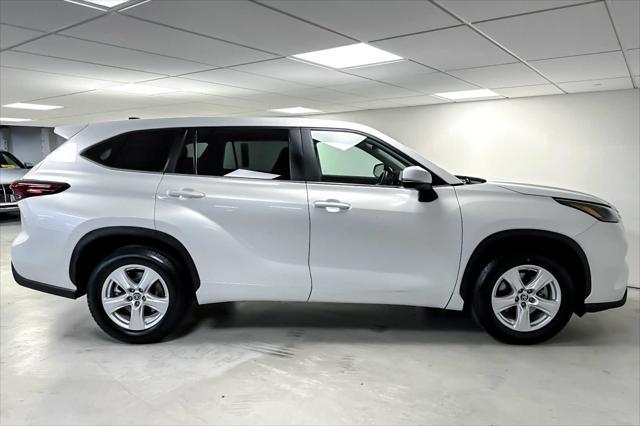 used 2023 Toyota Highlander car, priced at $29,425