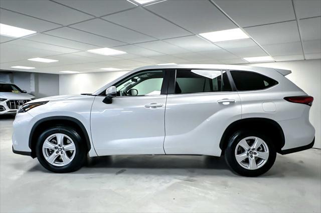 used 2023 Toyota Highlander car, priced at $29,425