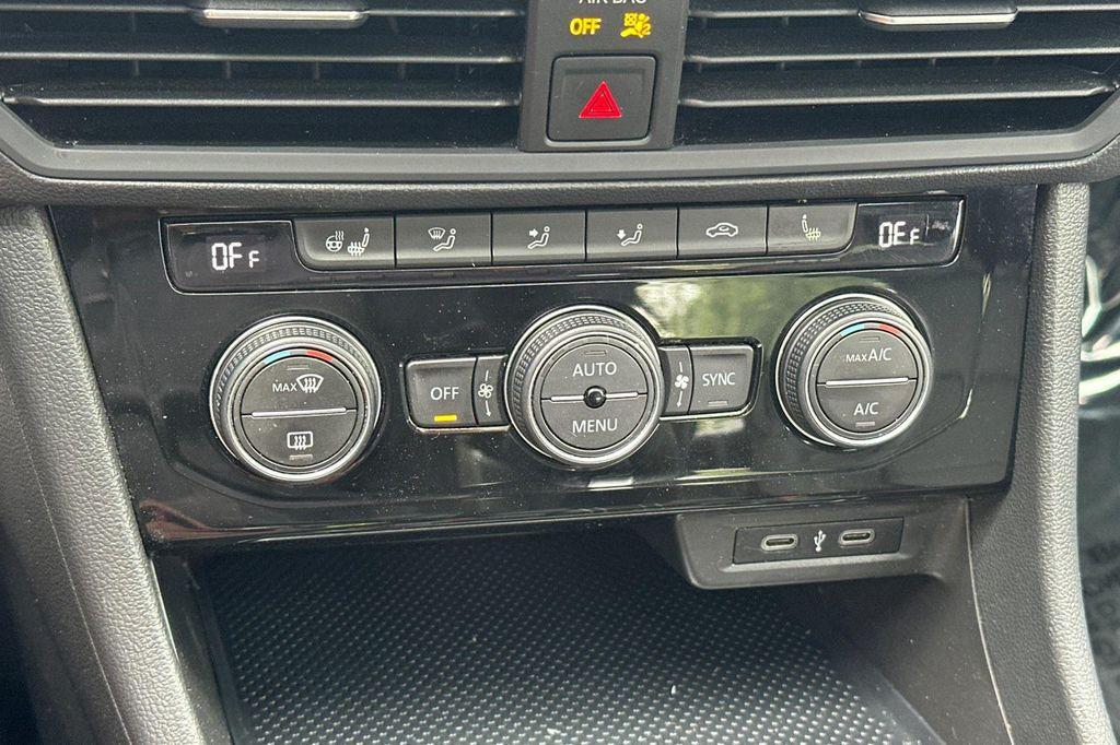 used 2021 Volkswagen Jetta car, priced at $15,337