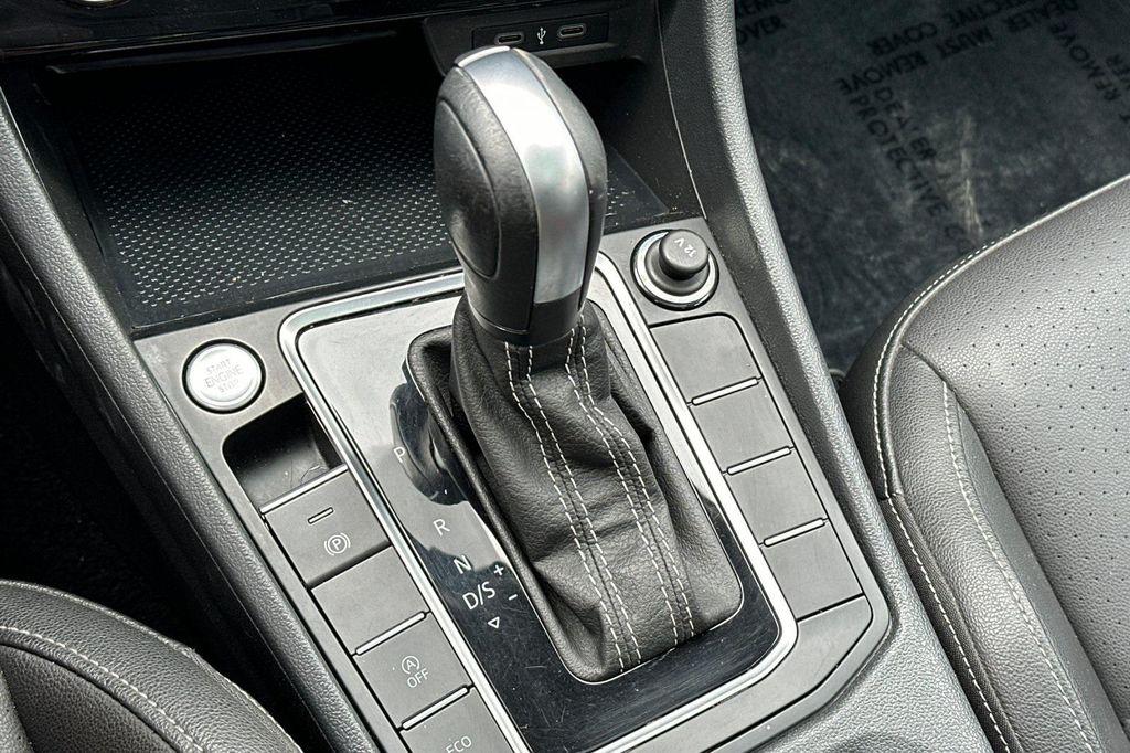 used 2021 Volkswagen Jetta car, priced at $15,337