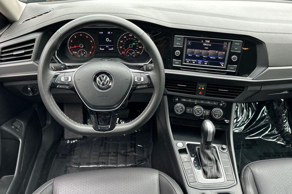 used 2021 Volkswagen Jetta car, priced at $15,337