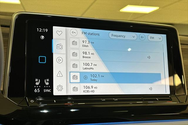 new 2025 Volkswagen Atlas car, priced at $52,950