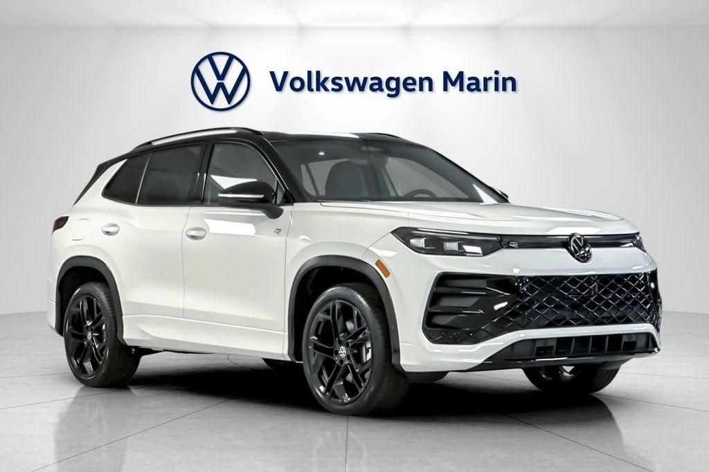new 2025 Volkswagen Tiguan car, priced at $37,762