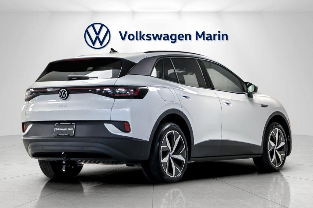 new 2025 Volkswagen ID.4 car, priced at $48,233