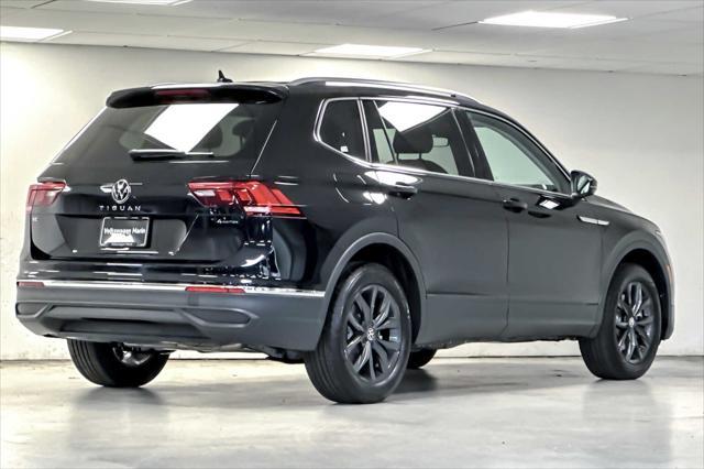 new 2024 Volkswagen Tiguan car, priced at $35,251