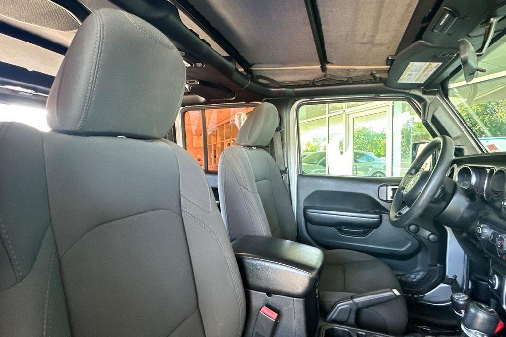 used 2018 Jeep Wrangler Unlimited car, priced at $17,900