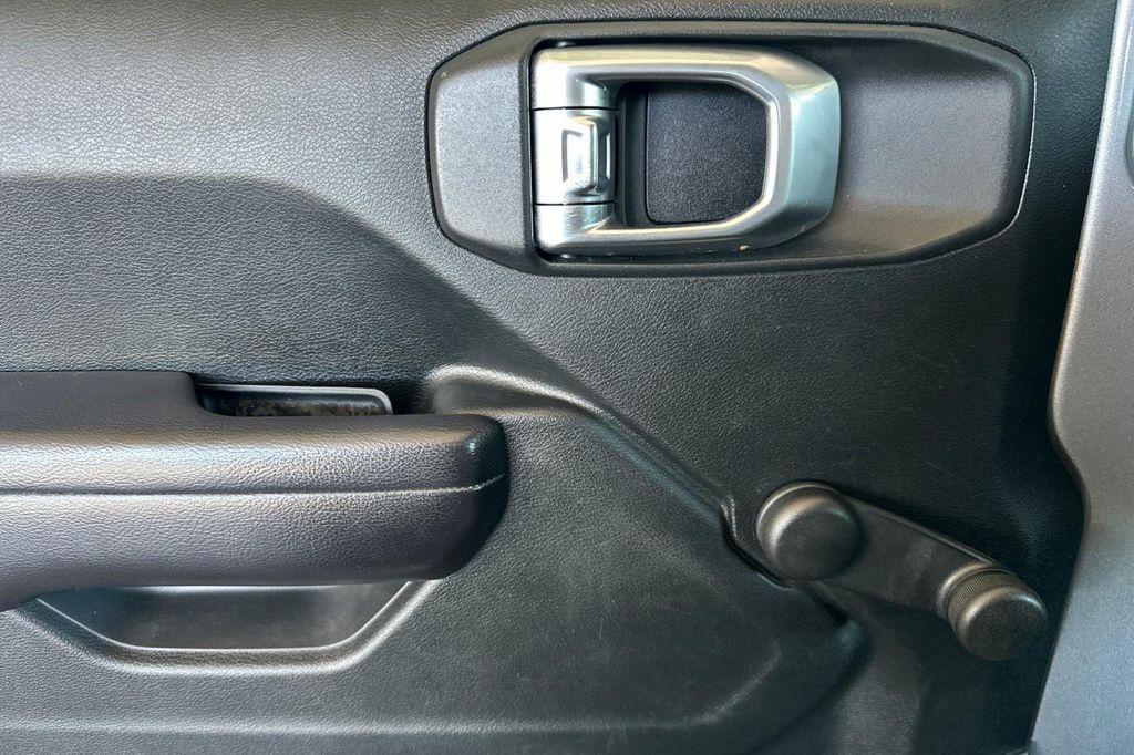 used 2018 Jeep Wrangler Unlimited car, priced at $17,900