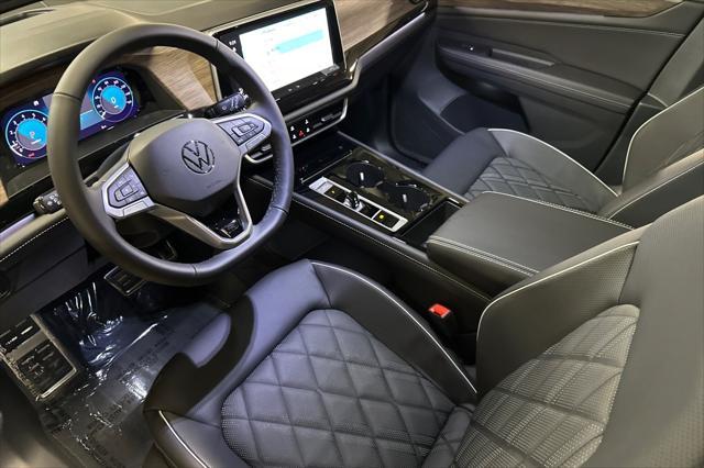 new 2025 Volkswagen Atlas car, priced at $56,939