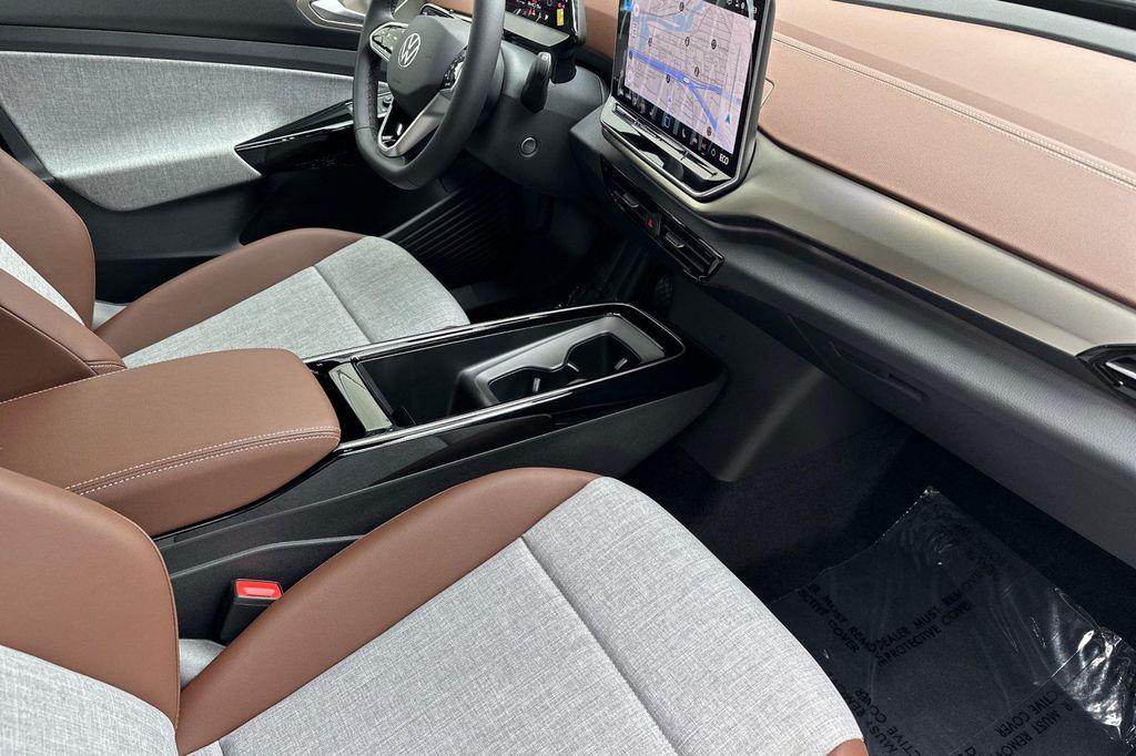 new 2025 Volkswagen ID.4 car, priced at $39,450