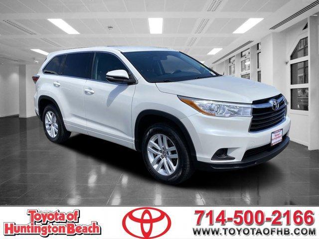 used 2016 Toyota Highlander car, priced at $18,488