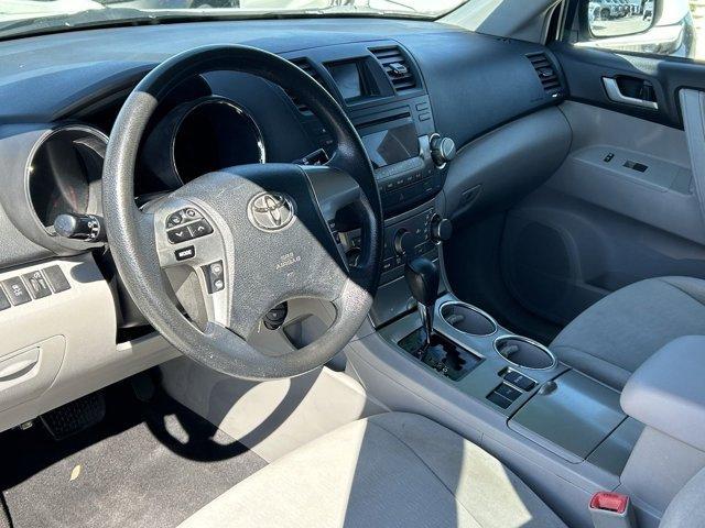 used 2012 Toyota Highlander car, priced at $8,988