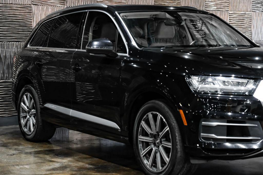 used 2019 Audi Q7 car, priced at $23,400
