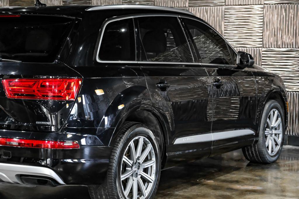used 2019 Audi Q7 car, priced at $23,400