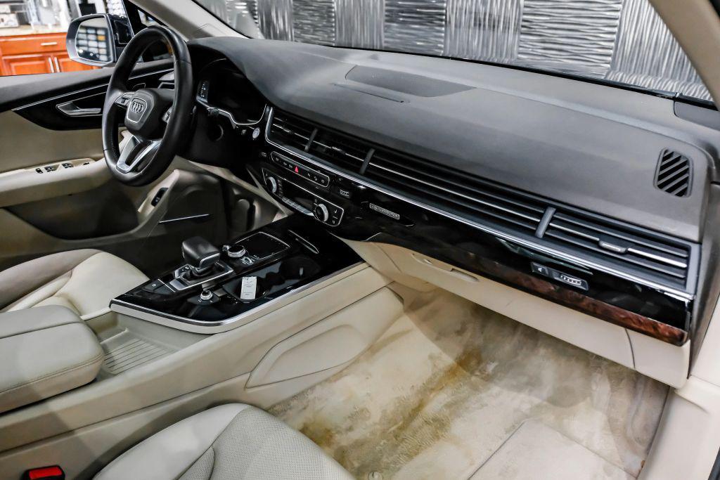 used 2019 Audi Q7 car, priced at $23,400
