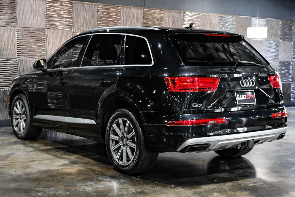 used 2019 Audi Q7 car, priced at $23,400