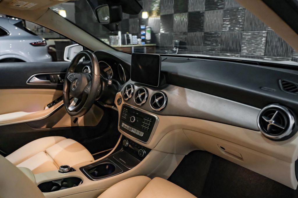 used 2018 Mercedes-Benz GLA 250 car, priced at $16,700
