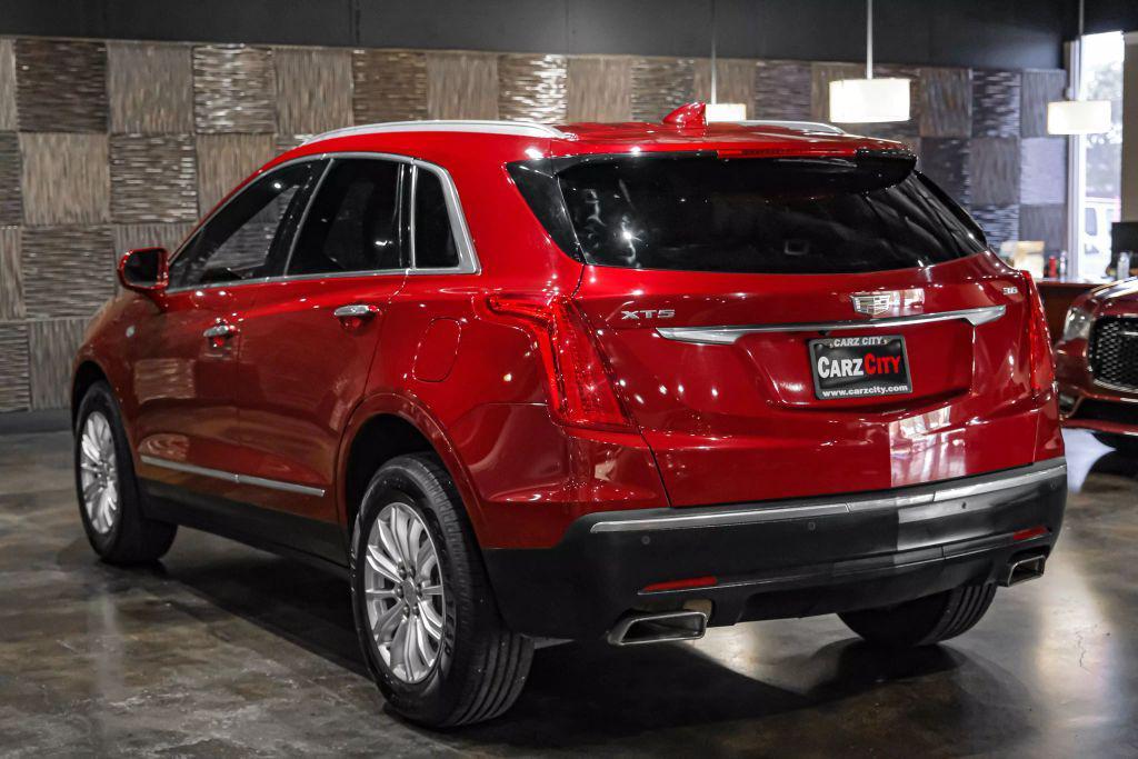 used 2019 Cadillac XT5 car, priced at $18,250